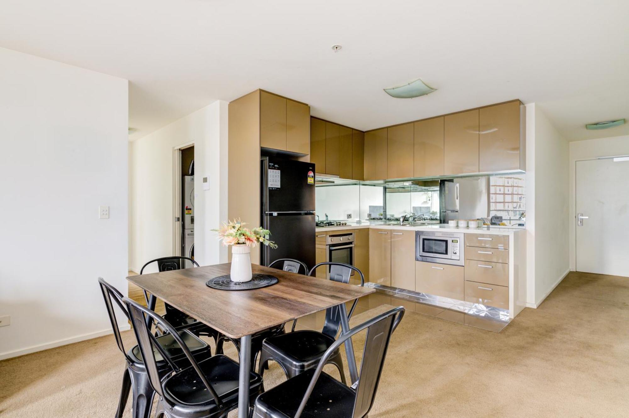 Mega Style Apartments Mainpoint メルボルン 部屋 写真