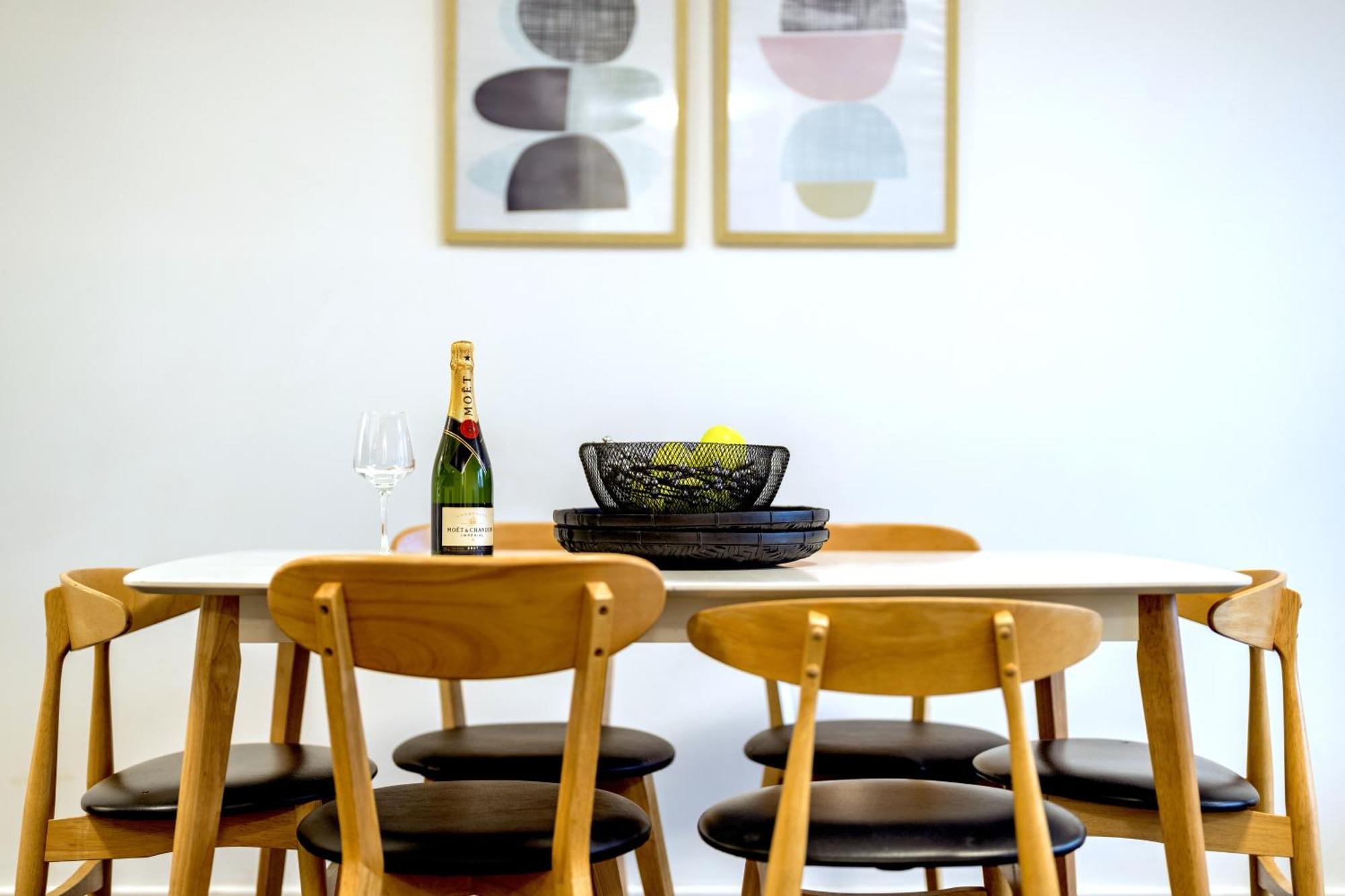 Mega Style Apartments Mainpoint メルボルン 部屋 写真