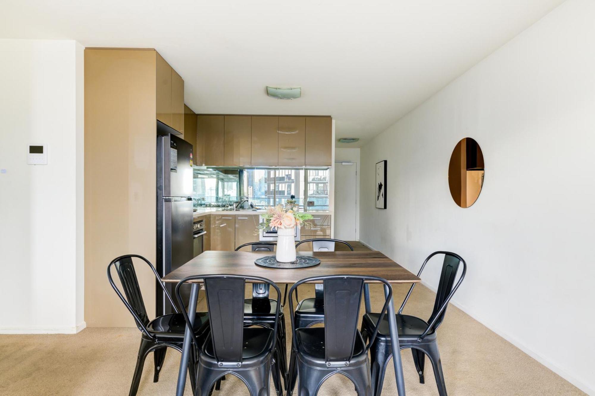 Mega Style Apartments Mainpoint メルボルン 部屋 写真